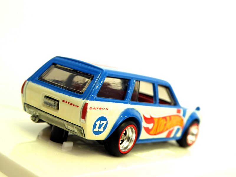 Illustration for article titled Hot Sixty 4th: Hottest Wagon for Wednesday